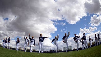 Next Story Image: PHOTOS: Brewers arrive for spring training